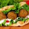 Broodje falafel Turks brood